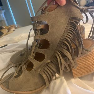 Darling fringe heels.